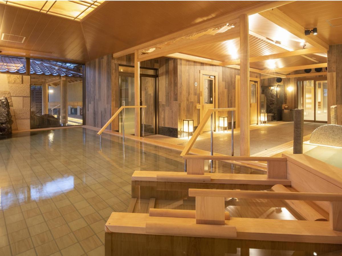 Отель La Vista Kirishima Hills Экстерьер фото