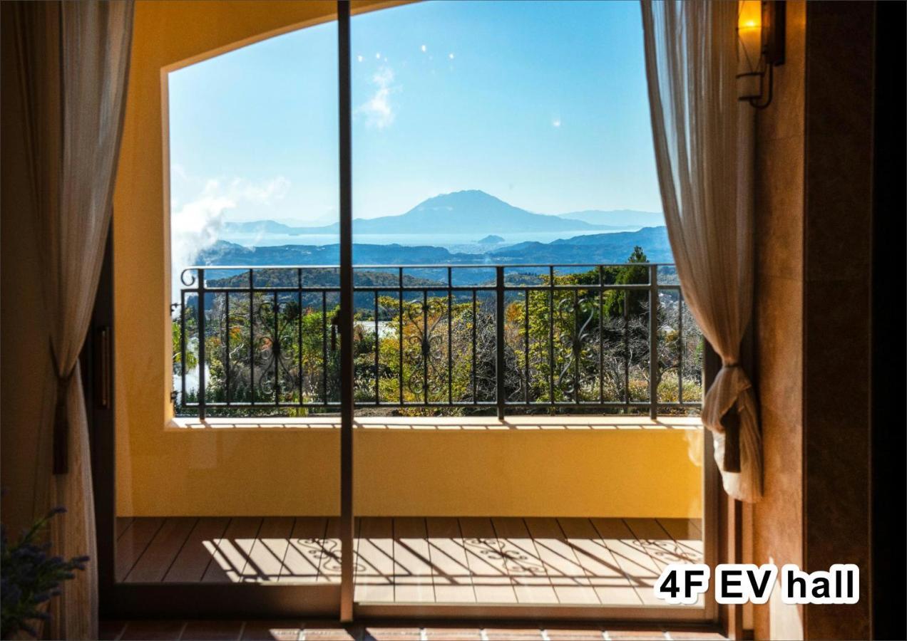 Отель La Vista Kirishima Hills Экстерьер фото