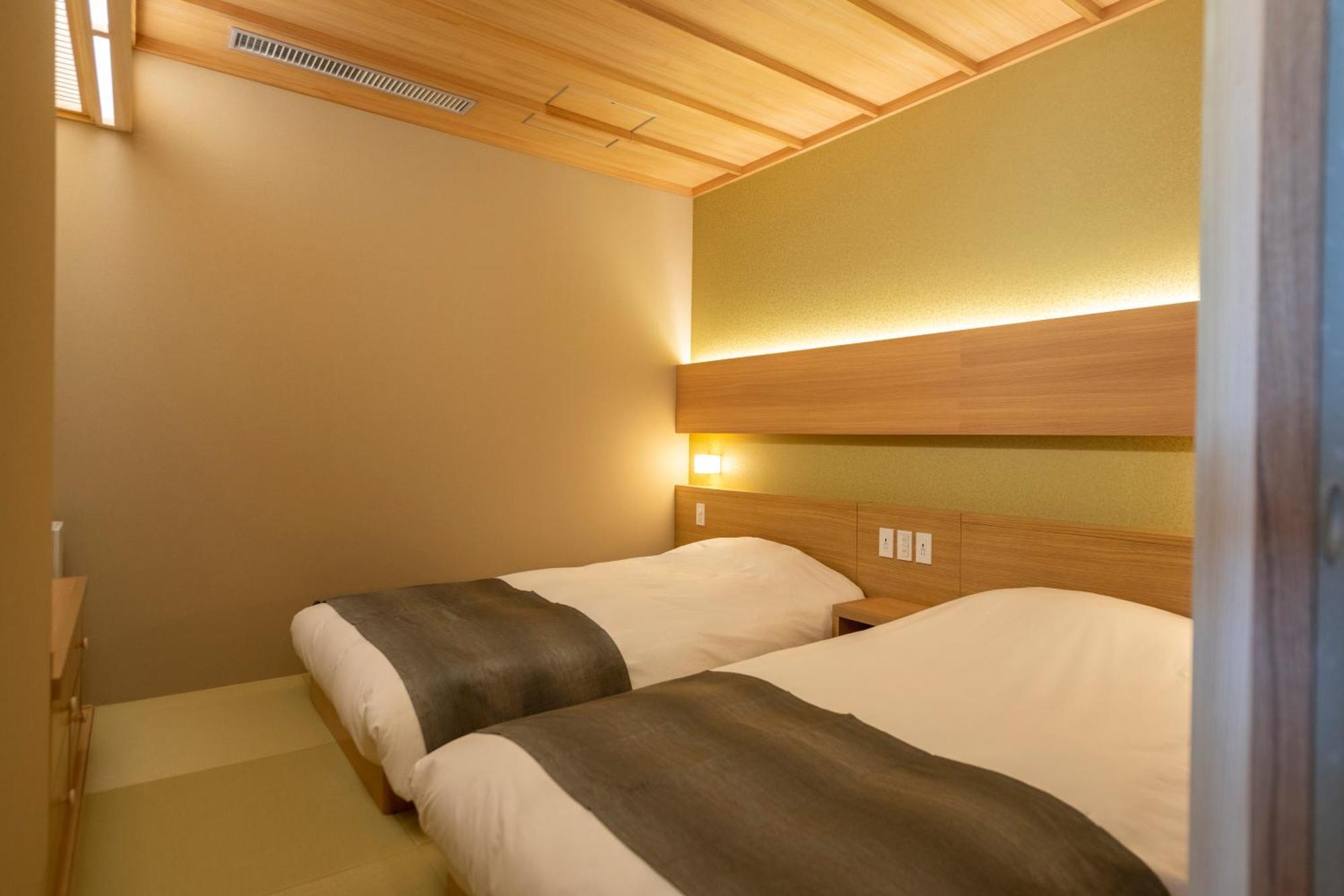 Отель La Vista Kirishima Hills Экстерьер фото
